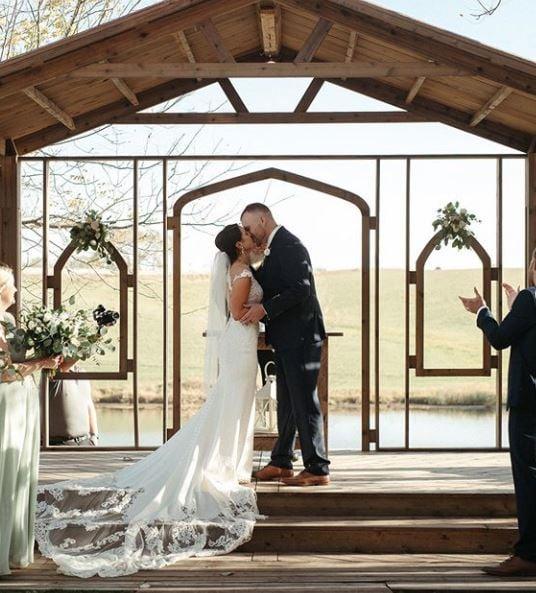 Outdoor ceremonies at Barnes' Place