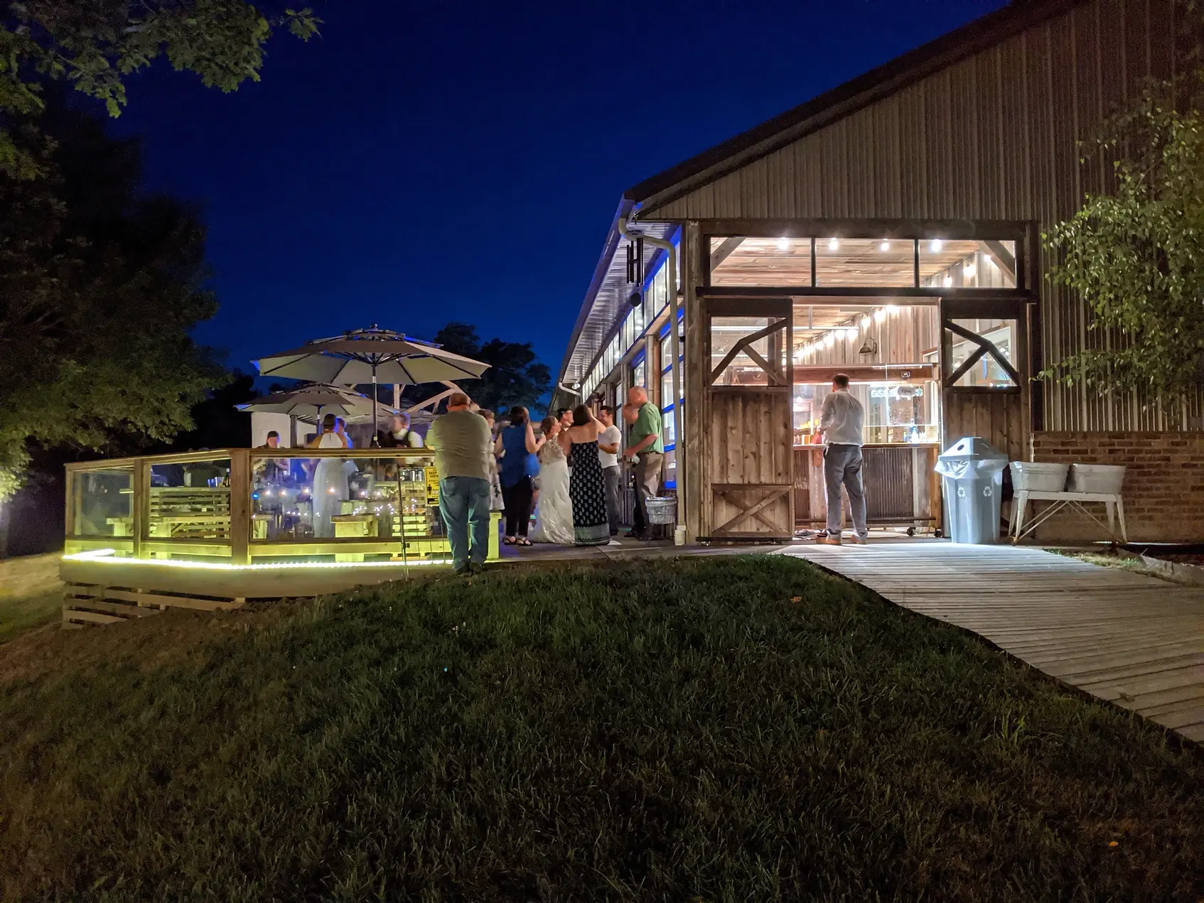 Wedding reception at Barnes' Place